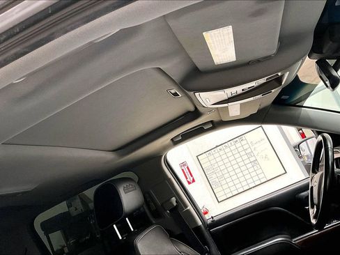 Used 2017 Chevrolet Silverado 1500 High Country image 17