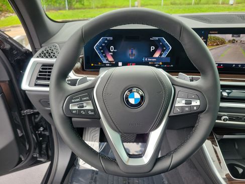 New 2026 BMW X5 xDrive40i AWD/4WD image 22