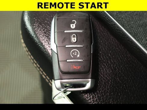 Used 2022 RAM 1500 Big Horn image 4