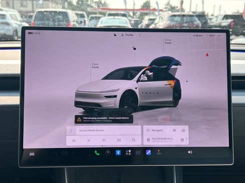 Used 2026 Tesla Model Y 2WD image 17