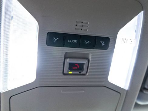 Certified 2025 Toyota RAV4 XLE AWD/4WD image 27