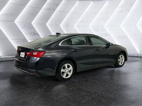 Used 2023 Chevrolet Malibu LT image 4