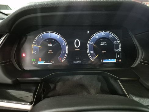 Used 2021 Jeep Grand Cherokee L Laredo AWD/4WD image 13