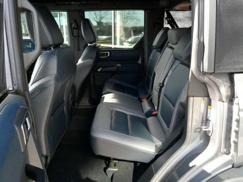 Used 2024 Ford Bronco Outer Banks w/ Sasquatch Package image 38