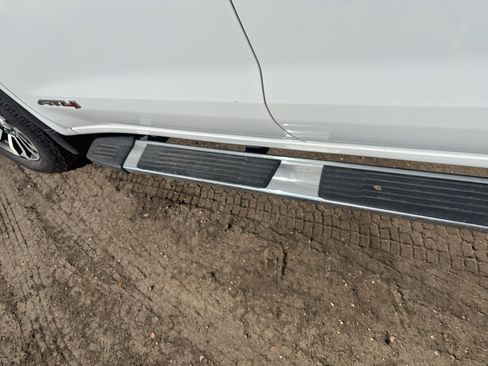 Used 2019 GMC Sierra 1500 AT4 w/ AT4 Premium Package image 14