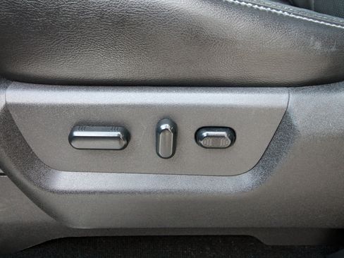 Used 2012 Ford F250 Lariat w/ Lariat Ultimate Pkg AWD/4WD image 25