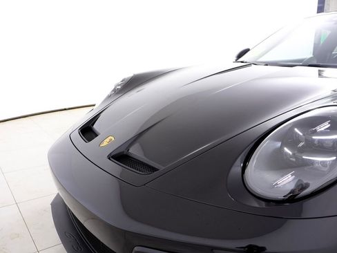 Certified 2026 Porsche 911 GT3 RWD image 10