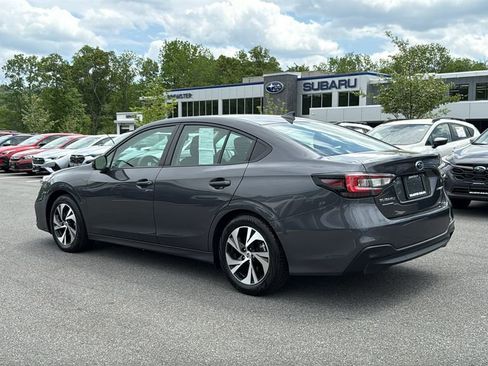 Used 2025 Subaru Legacy Premium AWD/4WD image 8