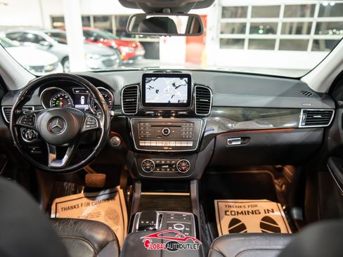 Used 2018 Mercedes-Benz GLS 550 4MATIC w/ Driver Assistance Package image 14