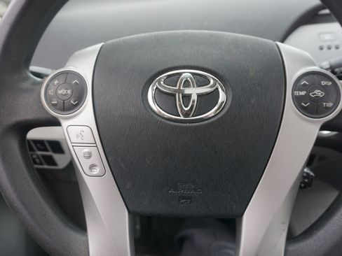 Used 2014 Toyota Prius Three w/ Solar Roof Package image 9