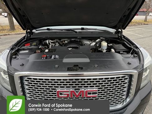 Used 2015 GMC Yukon Denali image 38