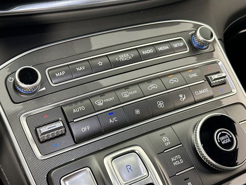 Used 2023 Hyundai Santa Fe Calligraphy w/ Cargo Package image 16