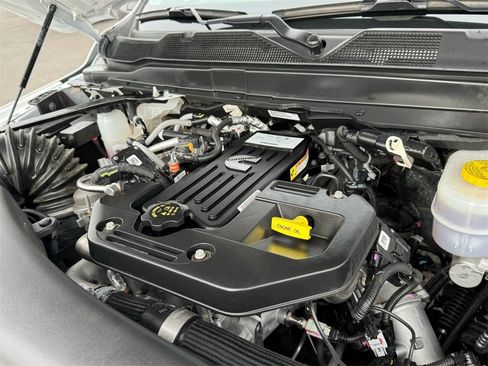 Used 2025 RAM 2500 Big Horn w/ Bed Convenience Group image 23