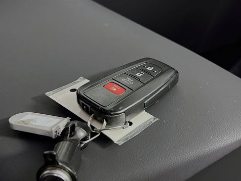 Used 2025 Toyota RAV4 XSE image 36