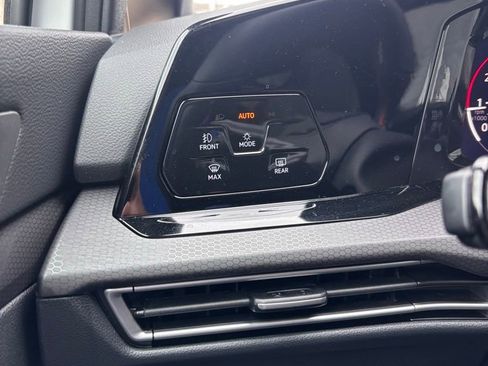 Used 2023 Volkswagen GTI Autobahn image 20