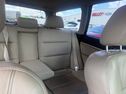 Used 2009 Subaru Outback 2.5i Limited AWD/4WD image 54