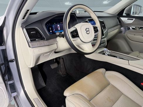 Used 2023 Volvo XC90 B6 Ultimate w/ Protection Package Premier AWD/4WD image 4