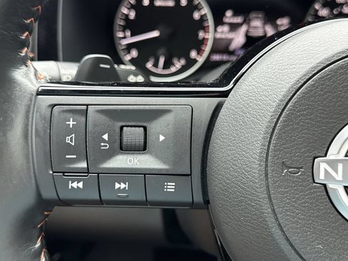 Used 2023 Nissan Pathfinder Rock Creek AWD/4WD image 21