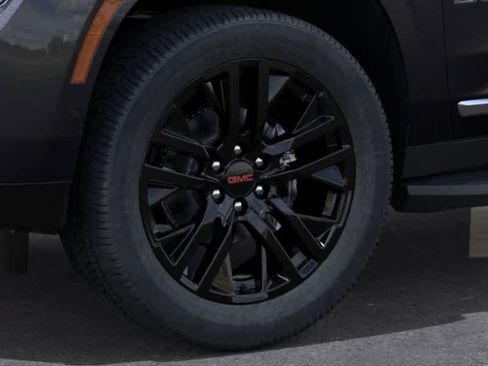 New 2026 GMC Yukon Denali AWD/4WD image 9