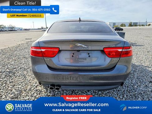 Used 2017 Jaguar XE Premium RWD image 8