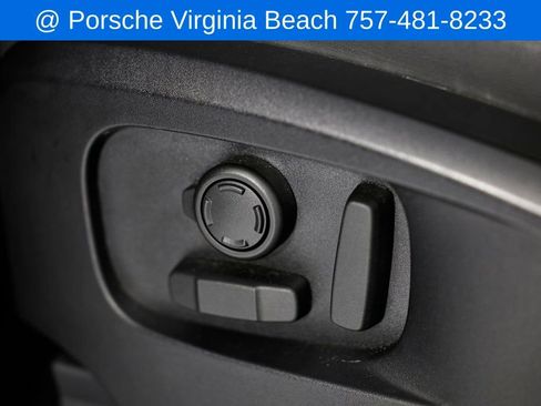 Used 2023 Land Rover Defender 90 S image 22