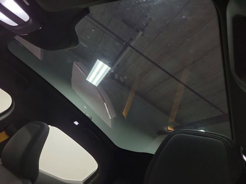 Used 2022 Polestar Polestar 2 w/ Performance Package image 14