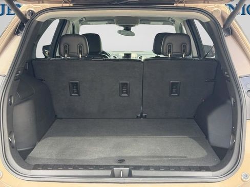 Used 2019 Chevrolet Equinox Premier FWD image 13