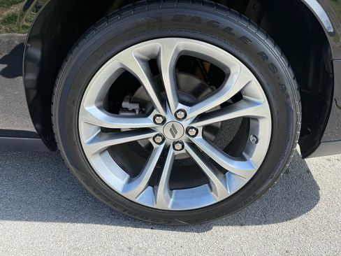 Used 2022 Dodge Challenger R/T image 13