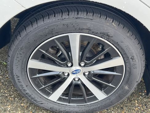 Used 2021 Subaru Impreza Premium image 14