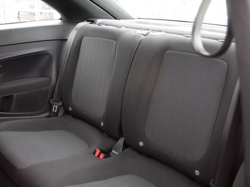 Used 2016 Volkswagen Beetle 1.8T S image 22