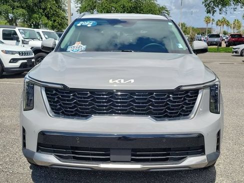 Used 2024 Kia Sorento S FWD image 8