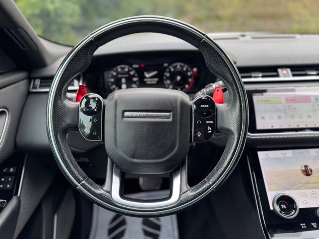 Used 2018 Land Rover Range Rover Velar R-Dynamic SE AWD/4WD image 22