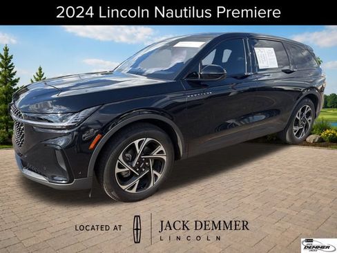 Used 2024 Lincoln Nautilus Premier w/ Equipment Group 102A AWD/4WD image 1
