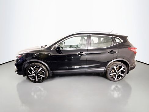 Used 2022 Nissan Rogue Sport SL w/ Premium Package image 6