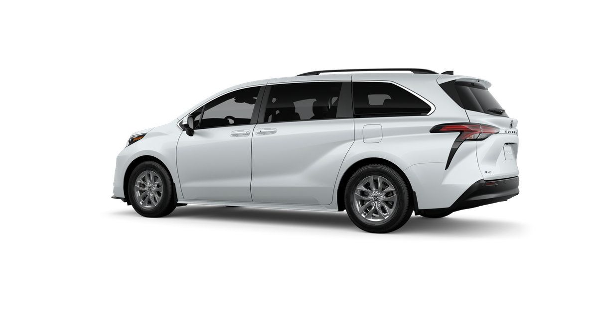 Certified 2026 Toyota Sienna XLE FWD image 35