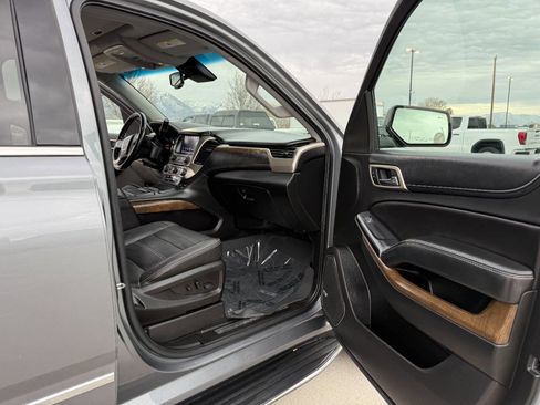 Used 2018 GMC Yukon XL Denali w/ Open Road Package image 24