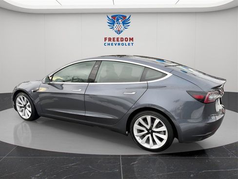 Used 2020 Tesla Model 3 Long Range image 3