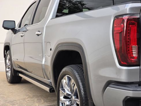 Used 2024 GMC Sierra 1500 Denali AWD/4WD image 40