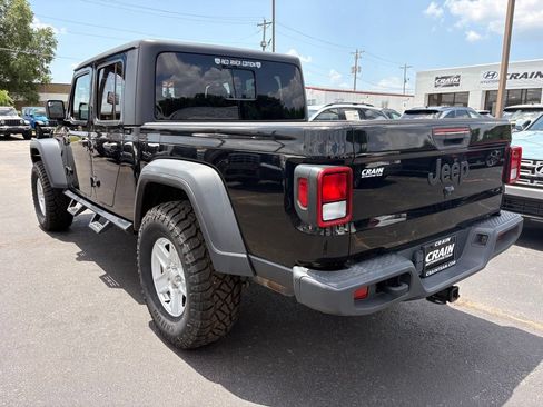 Used 2020 Jeep Gladiator Sport w/ Quick Order Package 24S AWD/4WD image 5