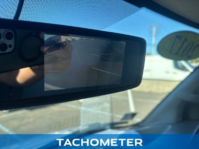 Used 2017 Chevrolet Express 3500 RWD image 20