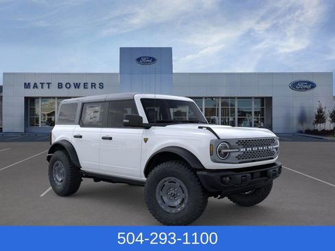 New 2025 Ford Bronco Badlands image 7