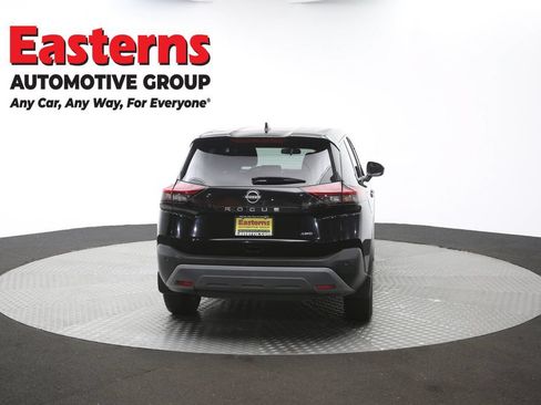Used 2023 Nissan Rogue S AWD/4WD image 32