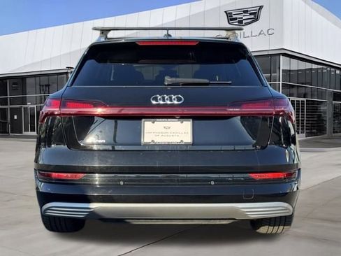 Used 2019 Audi e-tron Premium Plus image 6