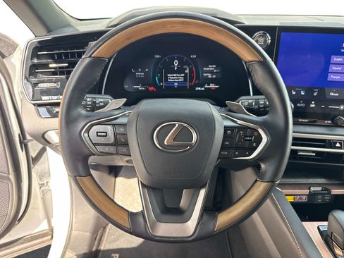 Certified 2025 Lexus RX 350 Premium w/ Accessory Package (Z1) FWD image 29
