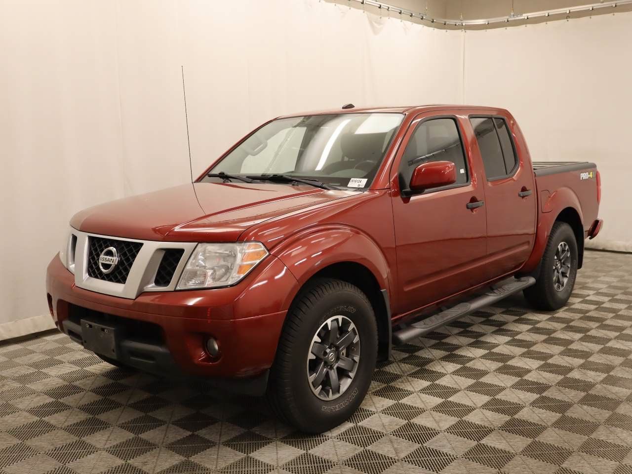 Used 2019 Nissan Frontier PRO-4X AWD/4WD image 1