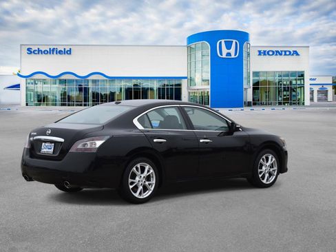 Used 2012 Nissan Maxima 3.5 SV w/ Cold Pkg image 3