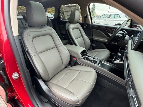 New 2026 Lincoln Corsair Grand Touring image 12