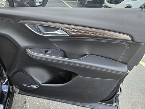 Certified 2023 Buick Envision Avenir image 11