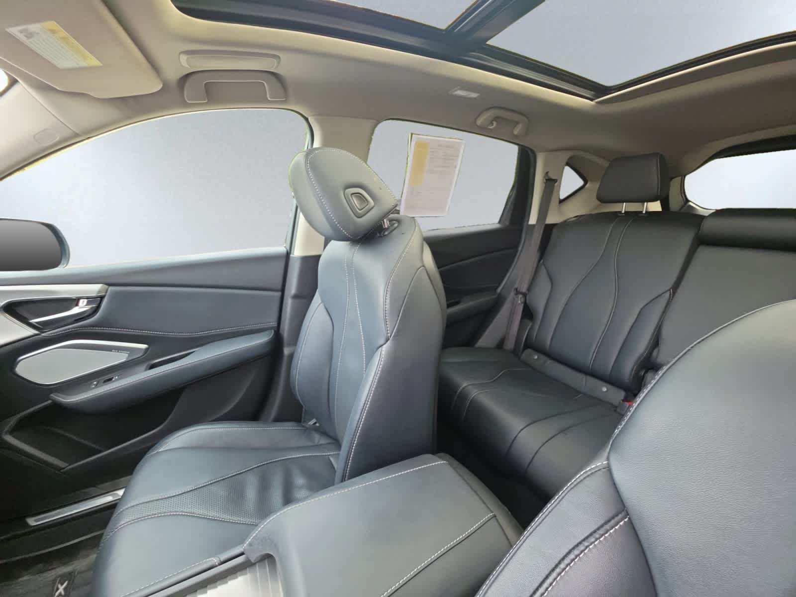 Used 2019 Acura RDX w/ Technology Package AWD/4WD image 13