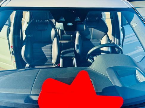 Used 2017 Land Rover Range Rover Evoque HSE Dynamic image 30